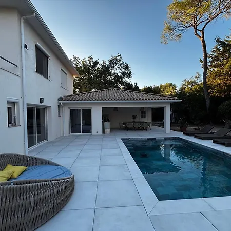 Socrate - Piscine - French Riviera *
